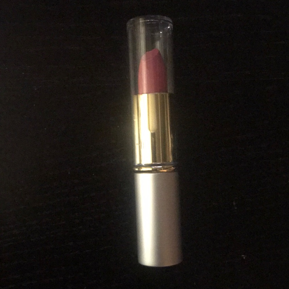 Mauve Elegance -Mary Kay signature cream lipstick
